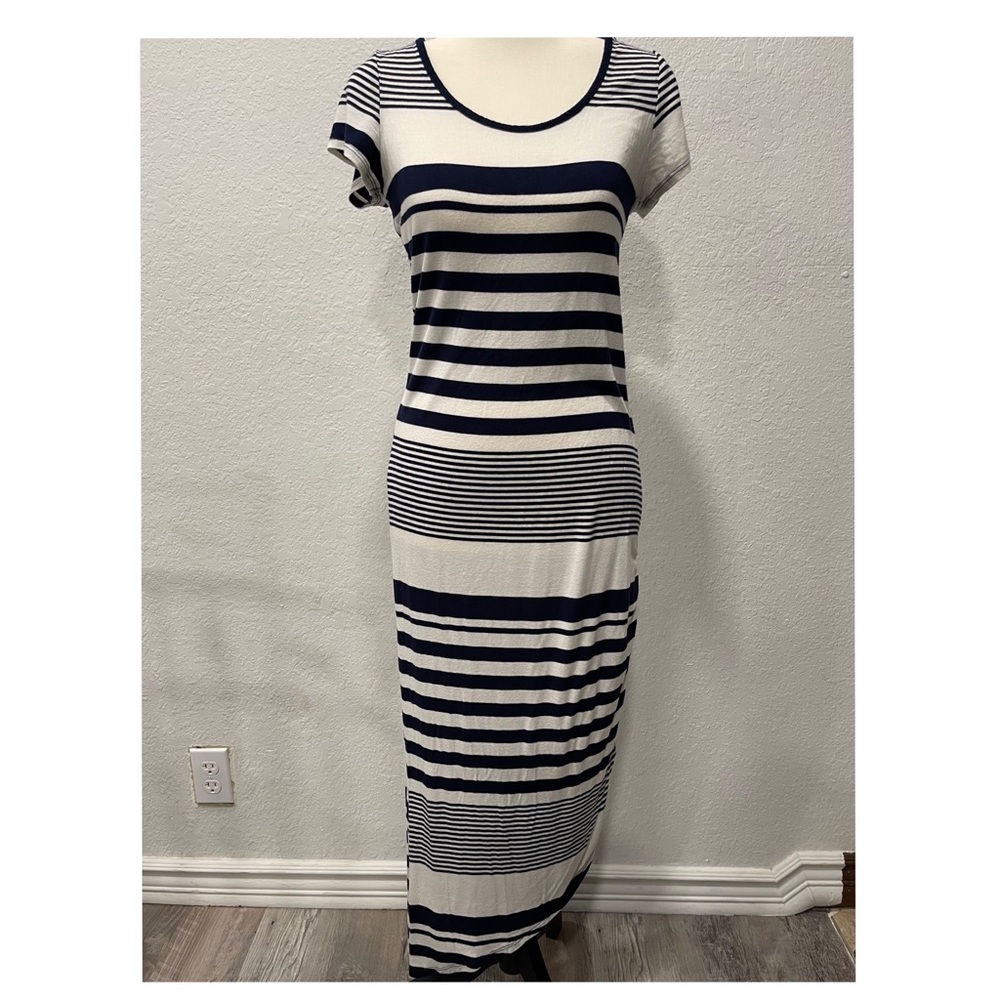 french atmosphere Maxi Casual Dress Stripe XL. Shot sleeve